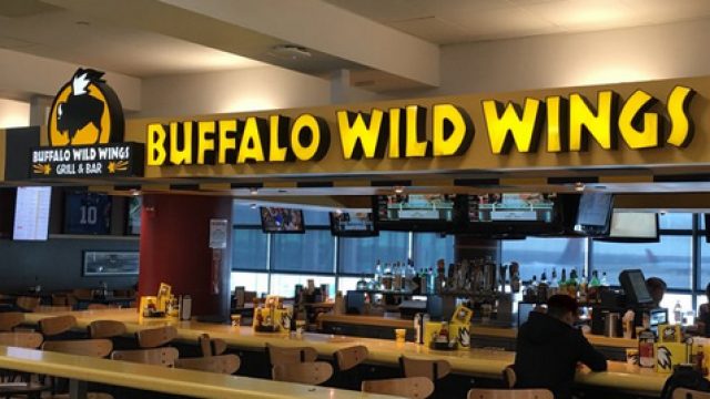 Buffalo Wild Wings, restaurant américain à l’aéroport JFK à New York